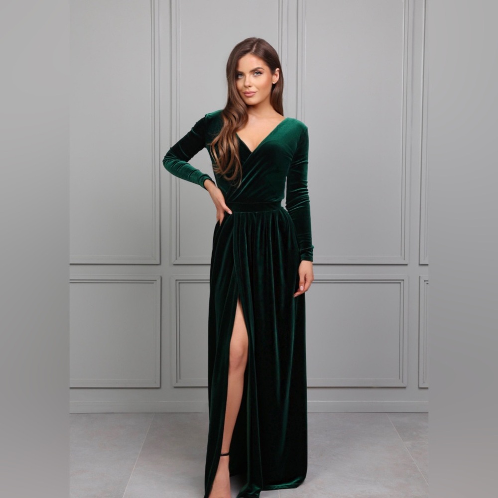 Emerald Green Velvet Dress